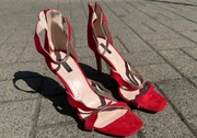 DeeZee Czerwone sandałki na szpilce rozmiar 40 buty szpilki