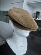 beret kaszkiet z Włoch M