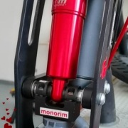 Mocowanie błotnika Monorim V2 do Ninebot G30 Max