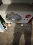 Klimatyzator LG Standard Plus S12eq uszkodzony 