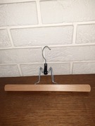 Wieszak drewniany na spodnie spodnice