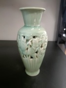 Ładny Wazon ażurkowy 