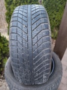 Opony wielosezonowe  205 50 17 Goodyear Vector4S (Cena za 4 sztuki)