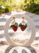 Kolczyki truskawki nowe handmade 