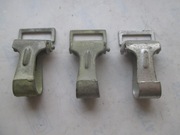 Trzy karabińczyki do umudurowania