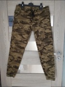 Spodnie damskie moro Cropp | r. 38 M | streetwear, casual