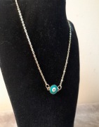 Naszyjnik oko proroka turkusowy złoty delikatny minimalistyczny lucky charm