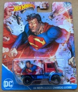 Hot Wheels Premium Pop Culture 88 Mercedes-Benz Unimog U1300 Supermen