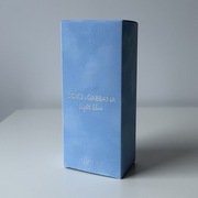 Niebieskie pudełko po perfumach Dolce&Gabbana light blue 200ml