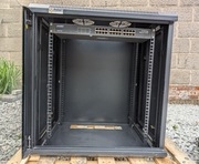 Szafa RACK 19 Pulsar zachlapana gruntem 