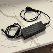 Adapter Zasilacz do laptopa ASUS Output 19V 6.32A