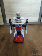 Auto policyjne - robot 2w1