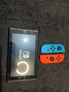 Nintendo Switch z grami i z akcesoriami i padem