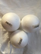 Bombki do decoupage - 3 sztuki + gratis 2 bombki świąteczne Kopernik