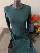 Piękna sukienka z długimi rękawami Berschka 