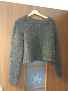 Sweter włochaty z brokatem rozmiar 36/38