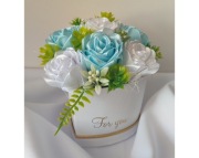 Flower box Serce Białe Niebieskie Róże Chrzest Komunia Rękodzieło Dekoracja