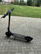 Hulajnoga elektryczna Red Bull Racing