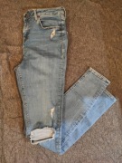 Jeansy z wysokim stanem TopShop M