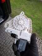 silniczek podnoszenia szyby audi Q5 8r