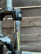 Amortyzator sr suntour pod koło 27.5