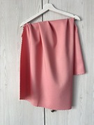 Różowy kwadratowy plamoodporny obrus 110 x 110