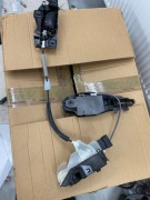 zamek drzwi kompletny z klamką 6pin peugeot 3008 ii lewy przód 