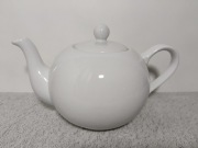 Biały, porcelanowy imbryk