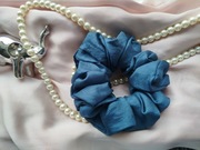 Gumka do włosów SCRUNCHIE jedwab ręcznie szyta granatowa 10 cm