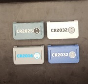 PUDEŁKO NA BATERIE CR2032 CR2025 CR2016 PASTYLKI.