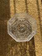 Misa ośmiokątna krysztal