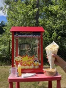 Wata cukrowa i popcorn