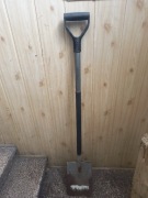 Szpadel Fiskars mało używany, długość 125cm
