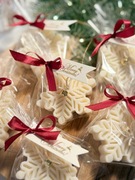 Zestaw 10 śnieżynek z wosku sojowego | świąteczny prezent