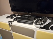 KONSOLA PS4 PRO 1TB+2x PAD+2x MOVE+KAMERA+GOGLE VR