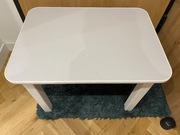 Biało-szary stolik dla dzieci KidsMebel otwierany z 2 krzesłami