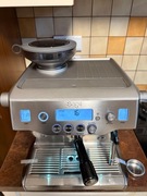 Ekspres ciśnieniowy kolbowy z młynkiem 2400W srebrny SAGE ORACLE SES980BSS