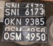 STARE CZARNE TABLICE REJESTRACYJNE