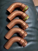 Złączka CU 22 Kolano 1K zacisk viega