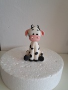 Krowa z masy cukrowej