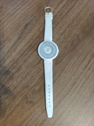 Fervor Montreal – damski zegarek Quartz, biały, cyrkonie