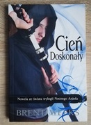 Cień doskonały - Weeks Brent