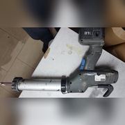 TEROSON - WYCISKACZ DO MAS  ELEKTRYCZNY 