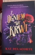 Z ogniem we krwi Kat Delacort
