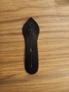 Skórka pasek zapinka na odznakę blachę 