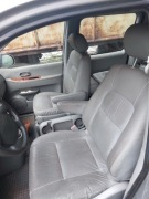 Fotele kia carnival 2005 r