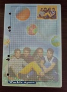 Karteczka do segregatora - Worlds Apart 