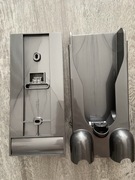 Zasilacz ze stacja dokującą Dyson V15