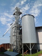 Silosy zbożowe 2x32T, wialnia, podajnik