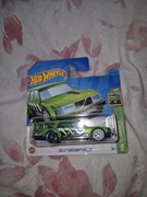 Hot wheels Volvo 240 drift wagon HKJ07-N521